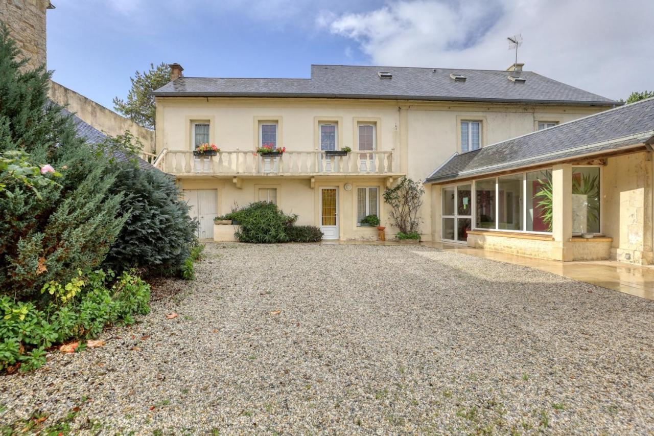 Maison Spacieuse Avec Jardin Pres De Le Bouffay Commes Exterior foto